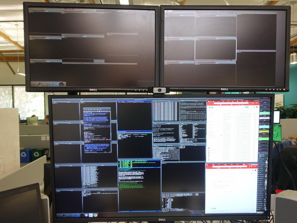 901 - 6 Monitors