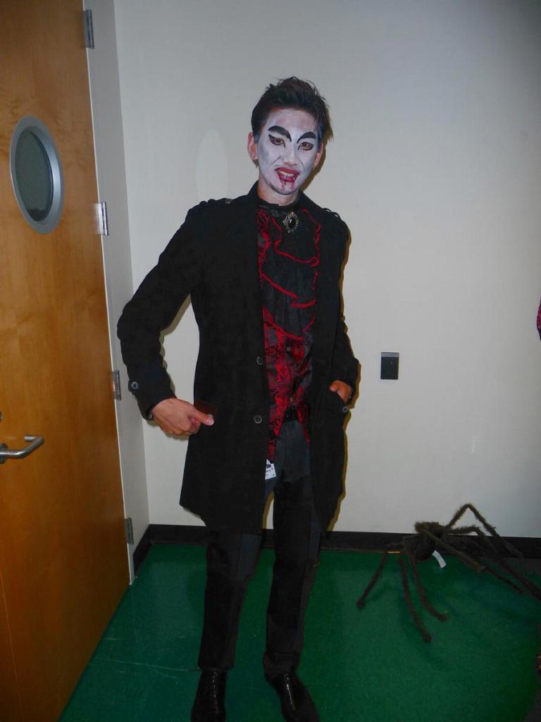 111 - 2009 GHalloween